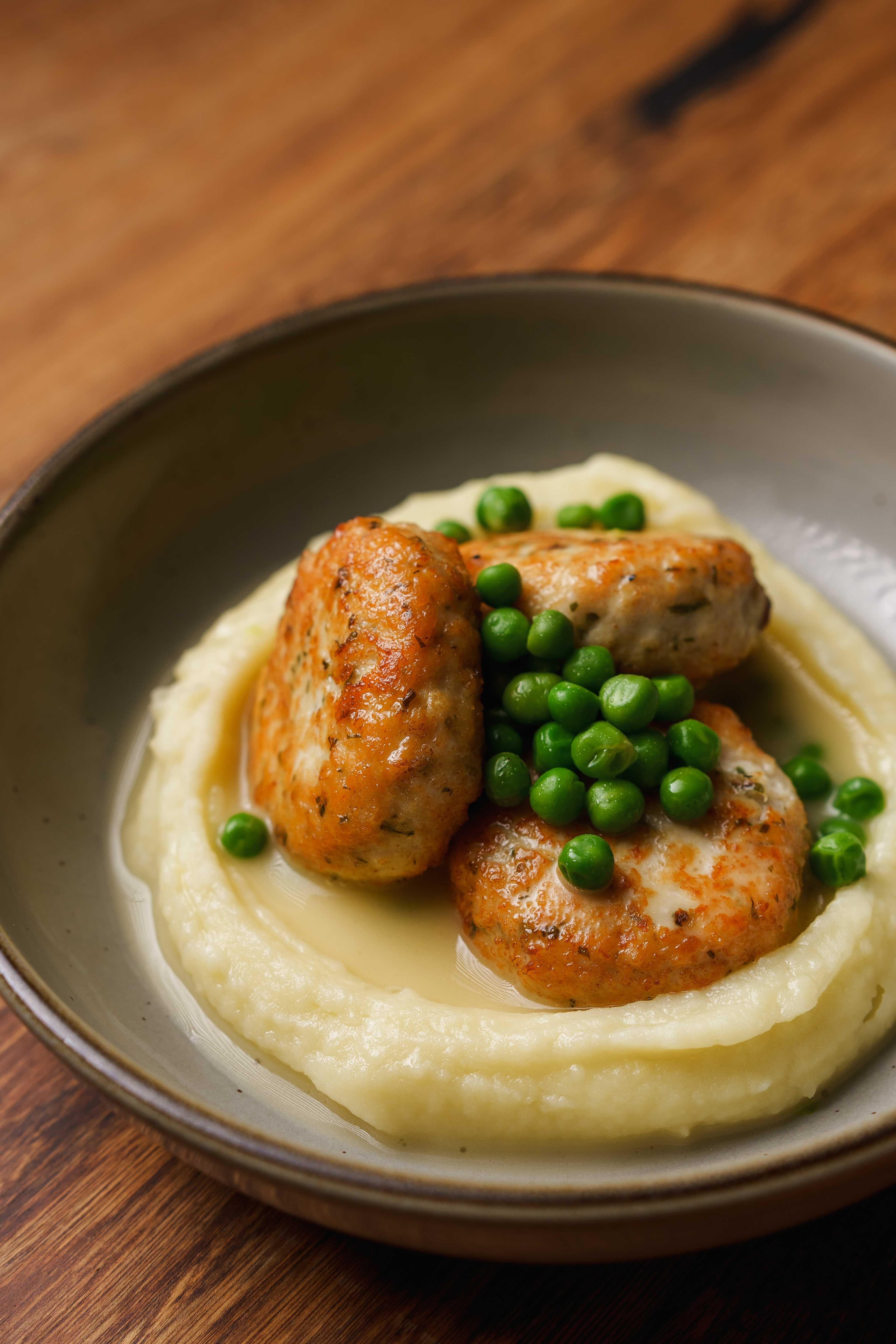 Chicken Cutlets w/ Mashed Potatoes