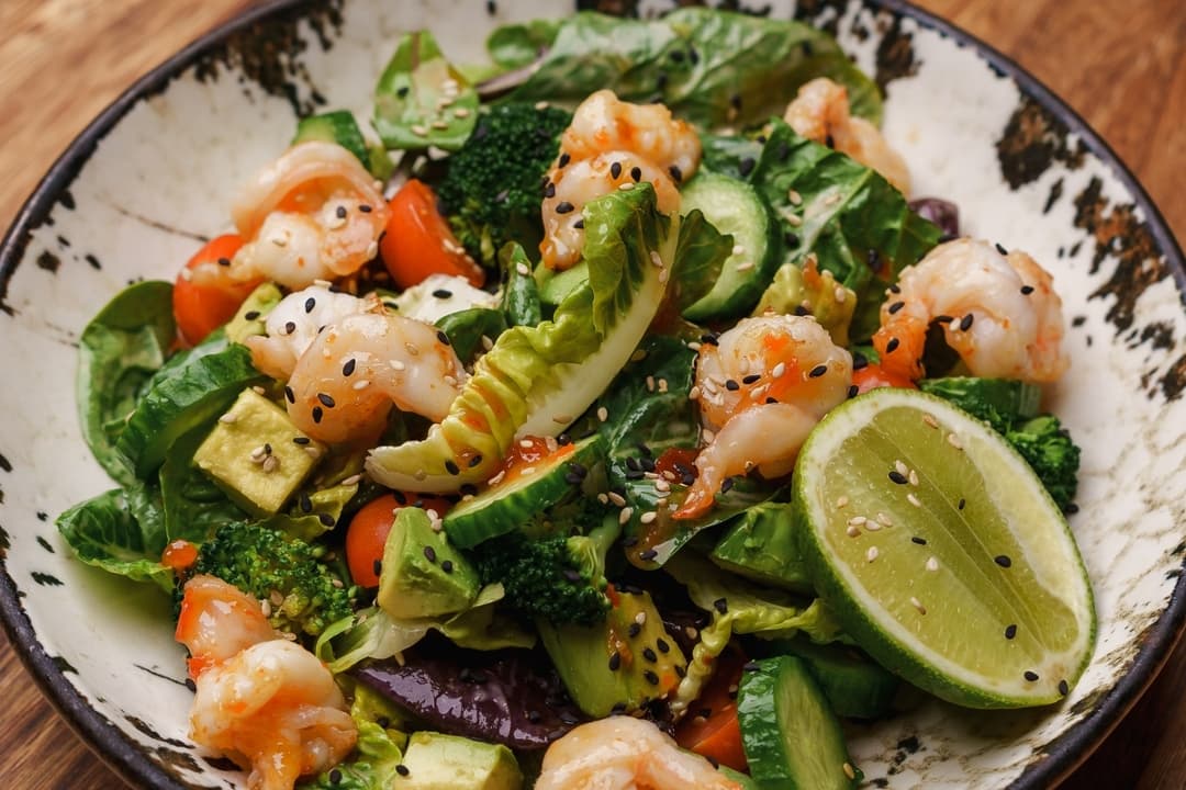 Grilled Shrimp & Avocado Salad